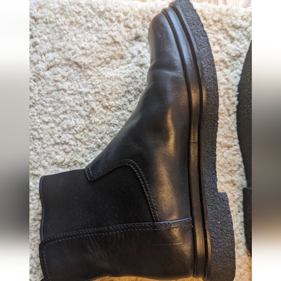 Vince boots - Picture 9 of 10